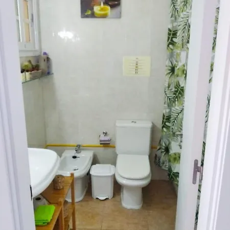 Castillo Apartment *